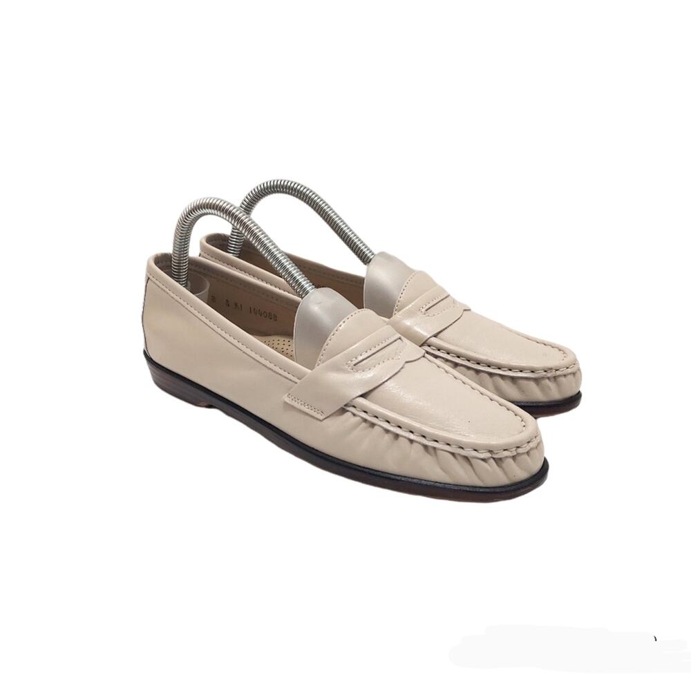SAS Comfort Bliss Tripad Comfort Slip On Penney Loafers Women's Size 8 Tan